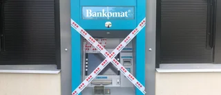 Vandaler slog till mot Bankomat • Försökte komma åt pengarna