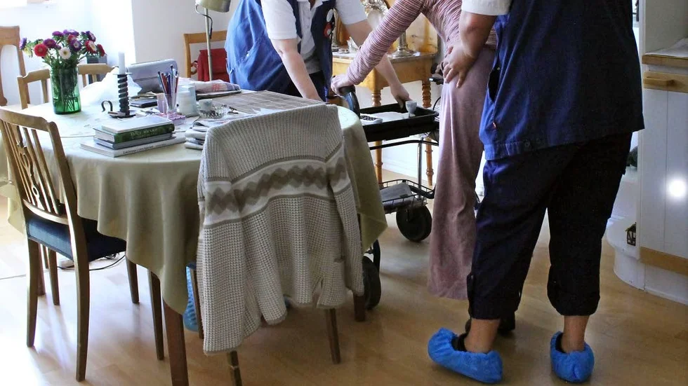 Personalbrist. Sommaren ger ett högt tempo för hemtjänstpersonalen på södra Gotland.