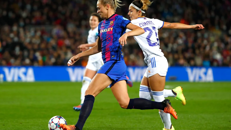 Fridolina Rolfö har ögonen på sin första Champions League-titel i karriären. Hennes Barcelona är stor favorit i lördagens final mot Lyon. Arkivbild.
