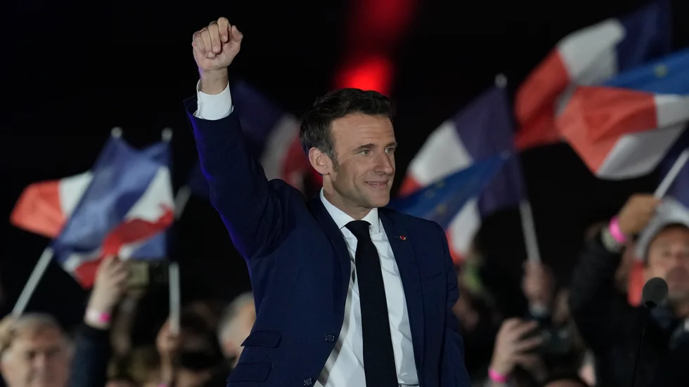 Emmanuel Macron är en av helgens stora segrare.