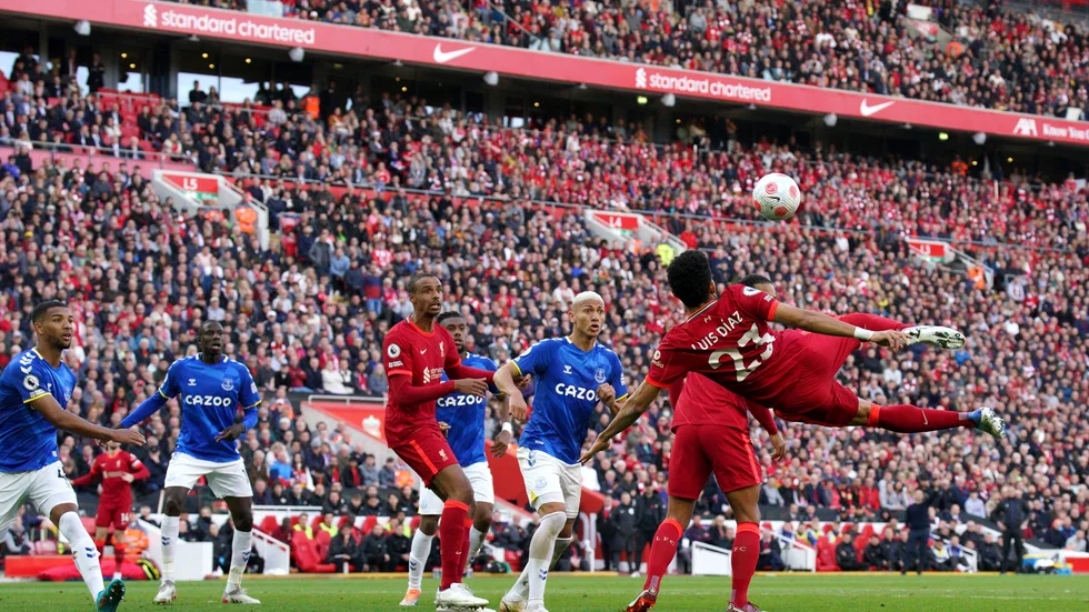En ny tillsynsmyndighet ska övervaka fotbollen i England.