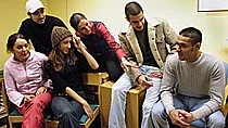 Det blev hetsiga diskussioner när UNT sammanförde några ungdomar för att prata om mordet på Fadime Sahindal och skillnaden mellan killar och tjejer i invandrarfamiljer.Linda El Soudi, Alí Atighehforush, Jiyan-Diana Aro Dogan, Ala Abasi, Ali Mozil och Ahmed Mouaid.