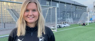 Tvingades lägga av – nu leder 20-åriga Anna nykomlingen Hjulsbro 
