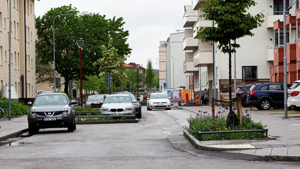 Det finns ingen plats för cyklister på Johannesbäcksgatan, skriver Agneta Bergström.