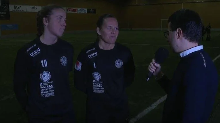 Lina Lundqvist och Emelie Almesjö intervjuade under årets första träning.