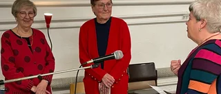 Rädda barnens årsmöte skänkte till Ukraina