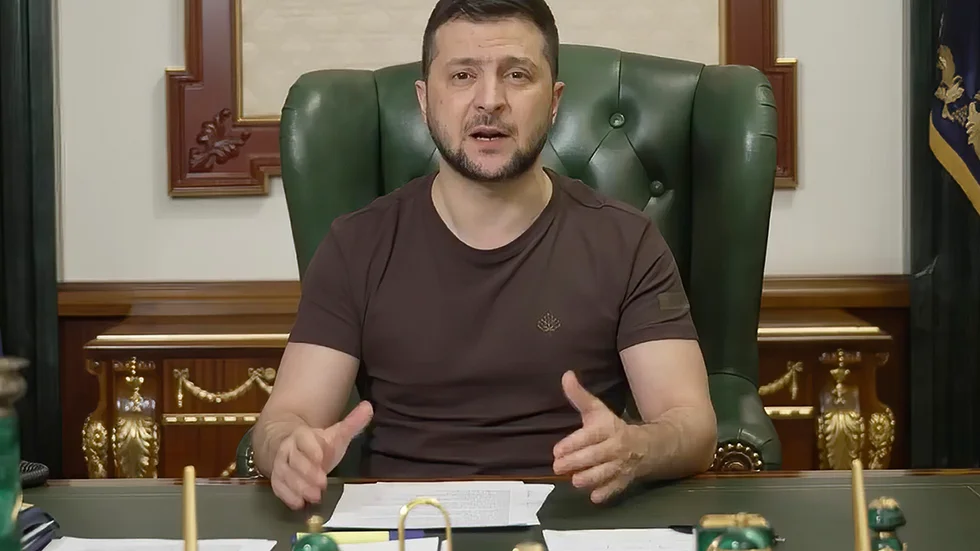 Medan Volodymyr Zelenskyj träffar skadade soldater och stöttar sitt folk sitter Putin i sin bombsäkra bunker som den fege skit han är, skriver Eilert Gezelius.