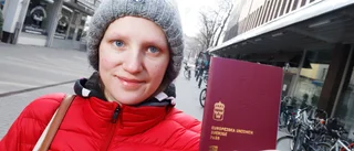 Nästan omöjligt att boka tid för pass – polisens system överbelastat: "Orkar inte med"