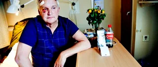 Peter fick vänta på ambulans i knappt en timme