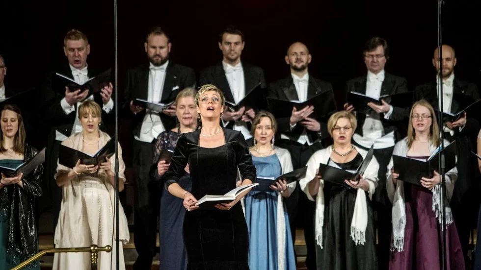 Från 2015 års nyårskonsert med Uppsala akademiska kammarkör, här med sopranen Karin Dahlberg.