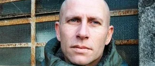 Hans steg är räknade
