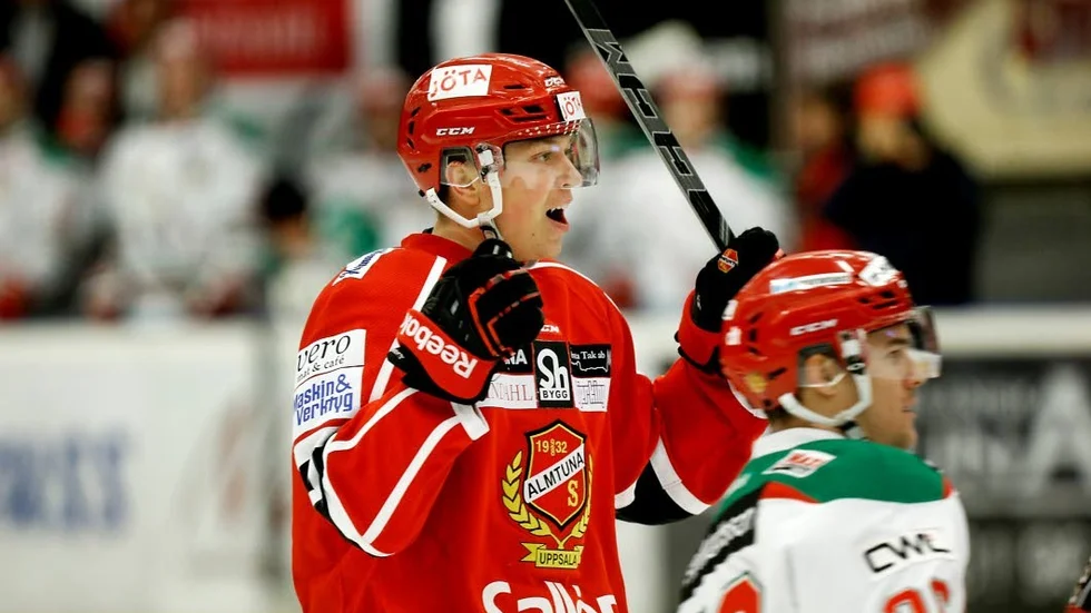 Tillbaka. Victor Aronsson hoppas snart vara tillbaka i SHL igen.