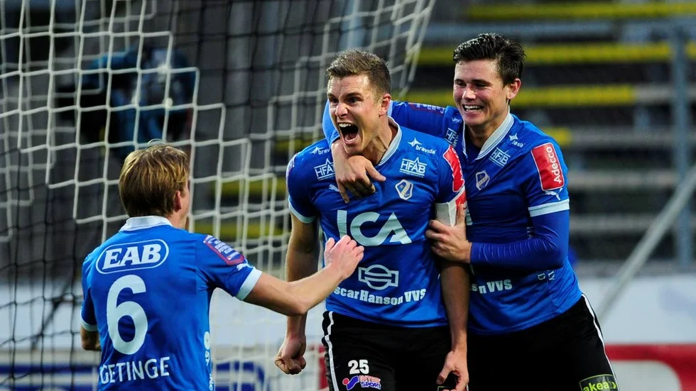 Jubel. Halmstad jublar 2012, senaste gången ett lag från superettan tog klivet upp.