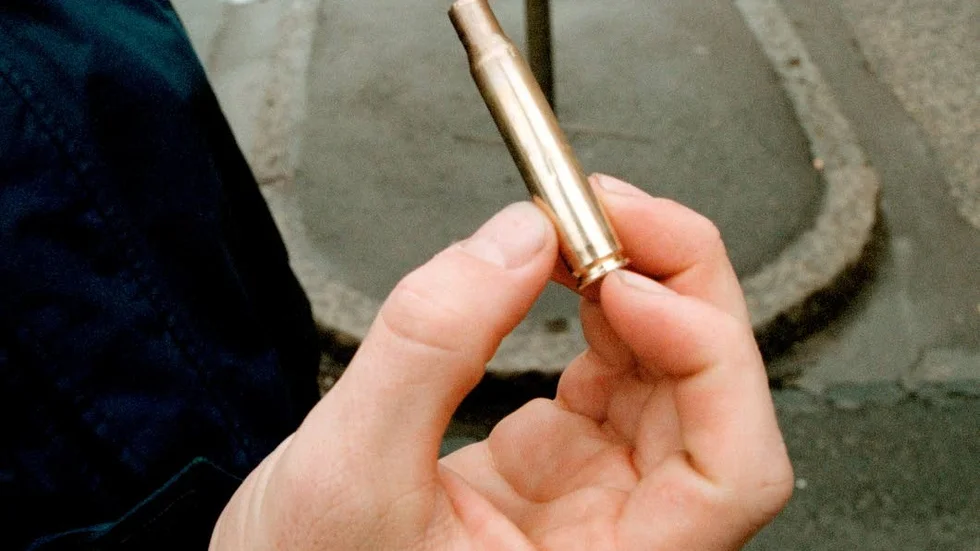 Mannen hade skarp ammunition i sin bostad.