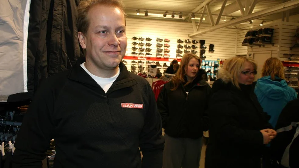 Lägger ner. De två butikerna som Göran Uusitalo drivit läggs nu ner.