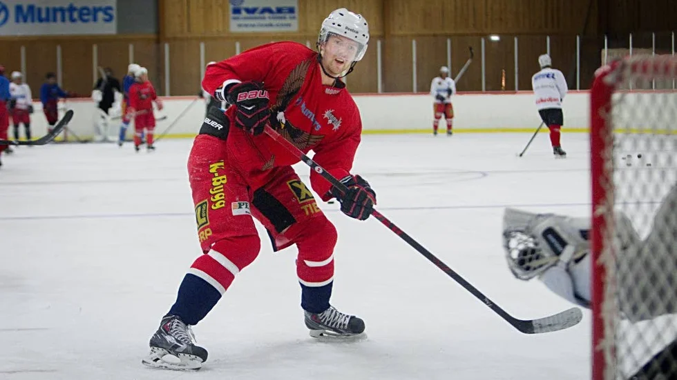 Måstematch. För att haka på i toppen måste Tierp vinna mot sistaplacerade Hallsta.
