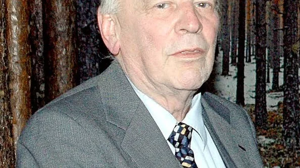 Helge Söderström.