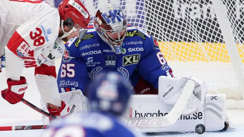 Christoffer Rifalk är klar för Rögle BK.