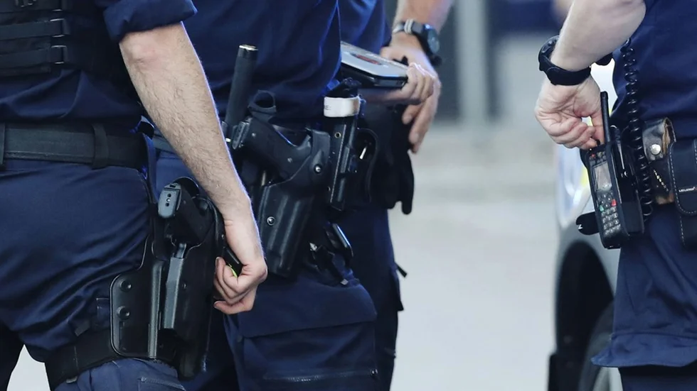 Arkivbild. Polisen slog till mot en livsmedelsbutik i samband med nattens mordförsök.