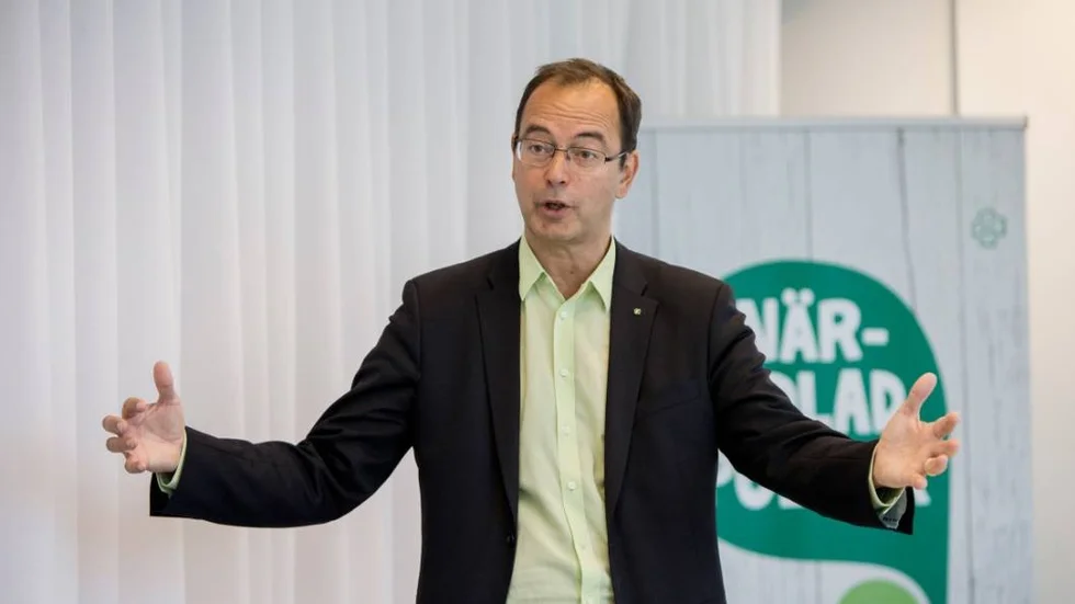 Stefan Hanna (C) presenterar centerns budget, 
Foto : STAFFAN CLAESSON  20151008