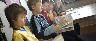 Käcka gossars fostran