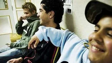 I Gränbyskolan lyckades man vända den negativa trenden. Här ses eleverna Christoffer Karlsson, Jiger Said och Mikael Markowski.