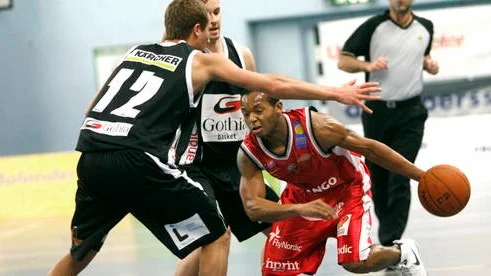 Uppsala Basket förlorade sin första match för säsongen.