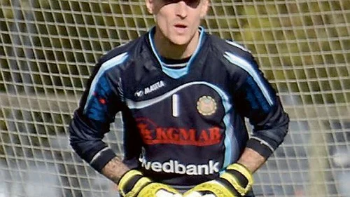 Nöjd. Tidigare målvakten Kenneth Söderberg är numera assisterande tränare i Hultsfreds FK. Han mottog beskedet om en inomhushall med konstgräs med stor glädje.