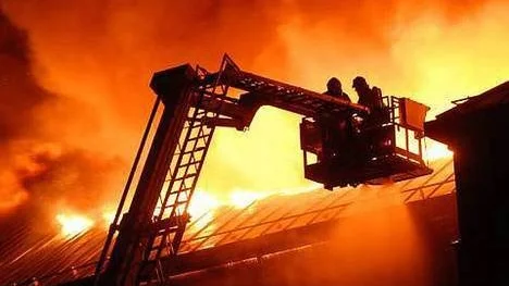 Drygt 80 personer omkom förra året i samband med en brand i en bostad.