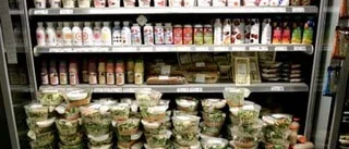 Ofta för varmt i butikernas kyldiskar