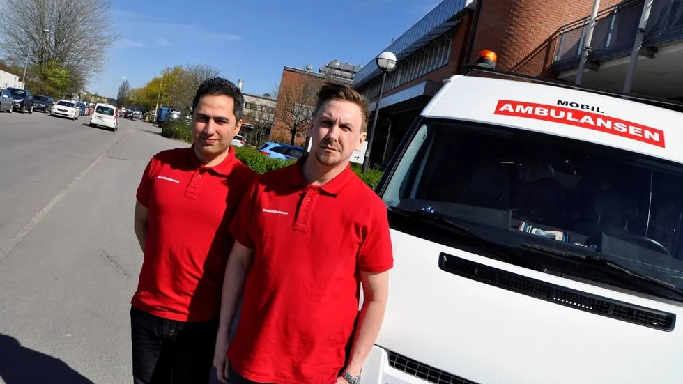 Mobilambulansen rycker ut för att laga mobiler.