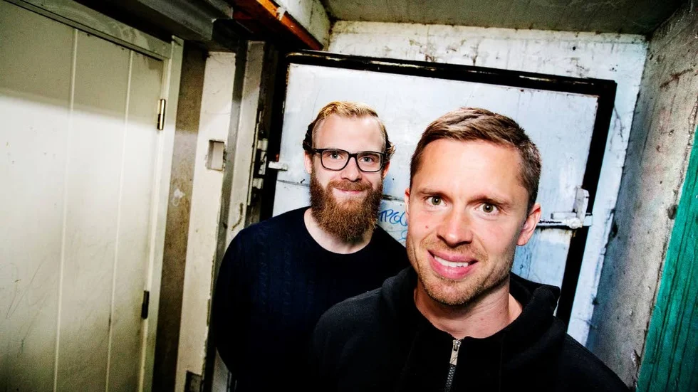 Manusförfattare. Per Wickström och Samuel Åhman har skrivit manus till årets Caprice. Det är hemligt som vanligt.