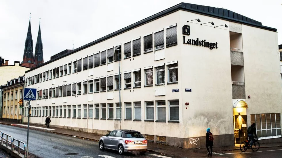 Det gamla kontorshuset där dåvarande landstinget hade sina lokaler ska säljas en gång till.