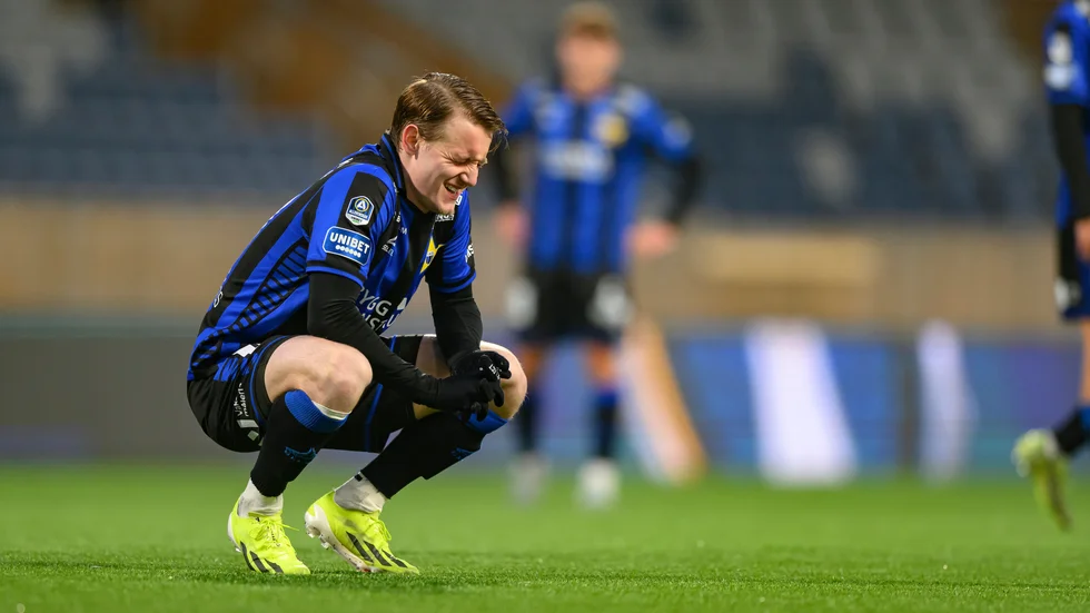 Noel Milleskog deppar efter 0–3-förlusten mot Öster. 