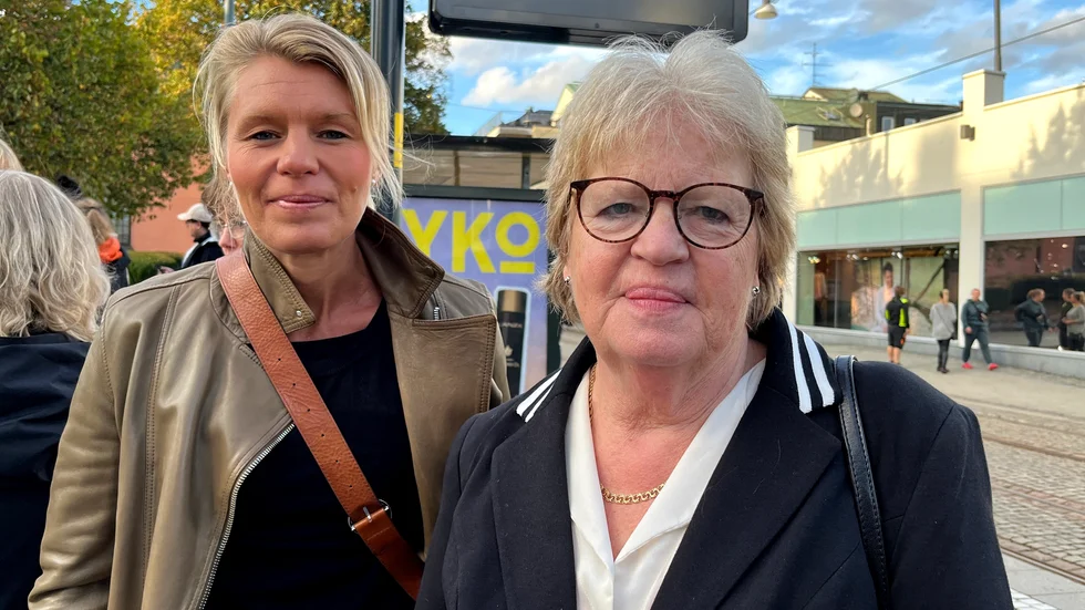 Vad skulle hända med relationer och mandat om Ingrid Cassel, till höger i bild (eller någon annan fullmäktigemoderat) trädde in som ny kommunstyrelseordförande samtidigt som Sophia Jarl beslöt sig för att lämna politiken? 