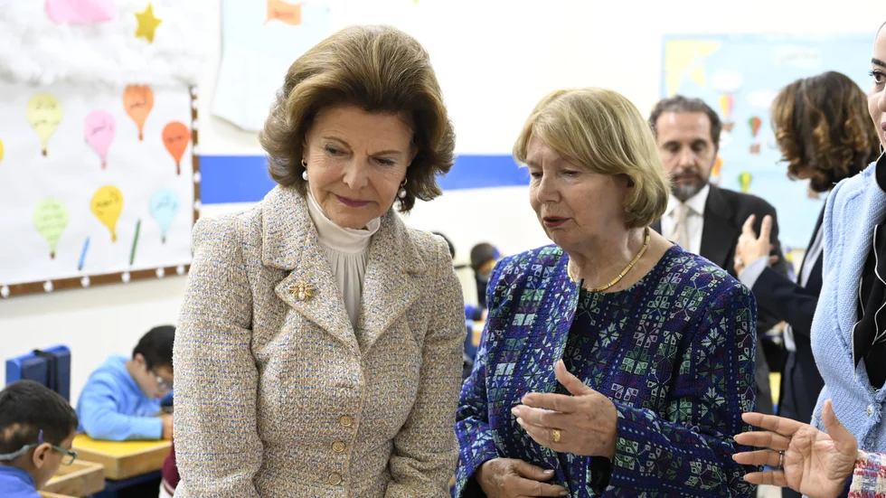Prinsessan Majda Ra'ad tillsammans med drottning Silvia 2022. Arkivbild.