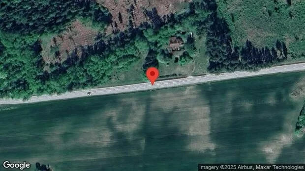 Stopp på väg 77 på grund av olycka med en personbil