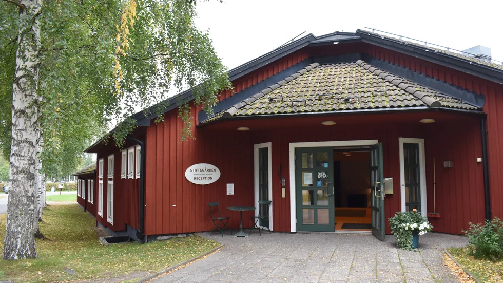Skribenten har idéer på vad man kan göra av Stiftsgården.