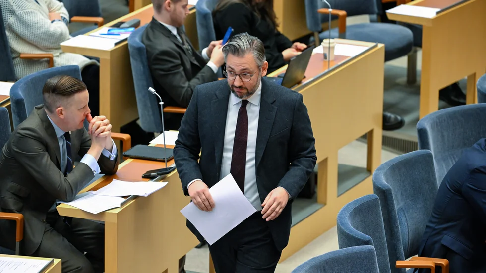 Muharrem Demirok (C) under onsdagens partiledardebatt i riksdagen.
