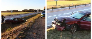 Trafikolycka - Bil voltat och ligger ute på åker