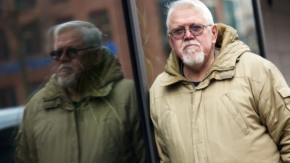 Lars Sund är en finlandssvensk författare bosatt i Uppsala. "Prinsessan av Vasa" avslutar hans Jakobstadstrilogi. För romanen "Där musiken började" (2018) nominerades han till Finlandiapriset och Nordiska rådets litteraturpris.