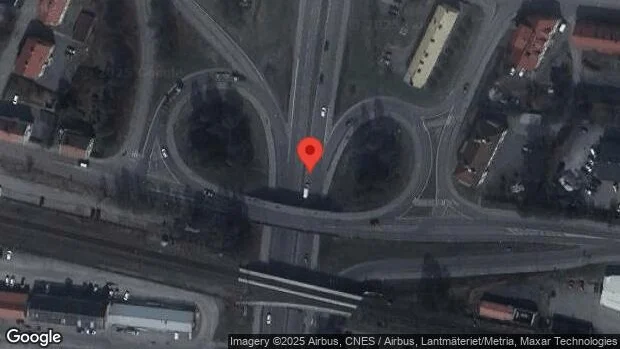 Trasig personbil stör trafiken på E4