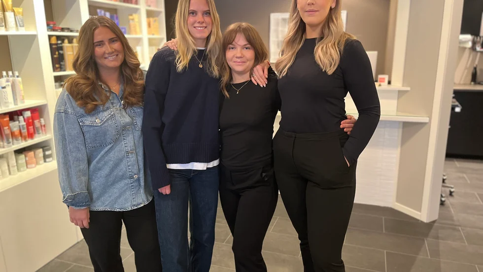 Elin Stark Marie Österman Fanny Gren och Hannah Humla är frisörer på Rootz Beautylounge i Luleå.