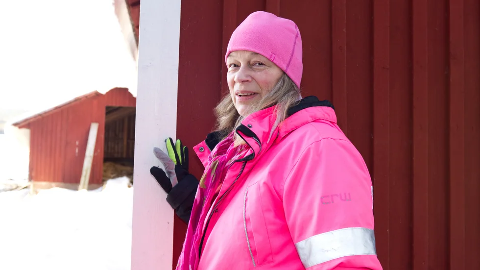 Du har säkert hört hennes röst och sett hennes ansikte efter alla år som TV4-reporter i Norrbotten. Nu har Katarina Lindmark titeln riksreporter och gör inslag till riksnyheterna. "Jag tror faktiskt inte det var jobbstress som utlöste infarkten ifjol, det var allt annat jag likosm sagt ja till av bara farten. Nu har jag lärt mig säga nej oftare. Man kan inte göra allt, då kraschar man".