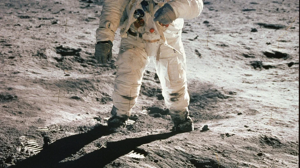 Edwin "Buzz" Aldrin fotograderad av kollegan Neil Armstrong på månen 20 juli 1969.