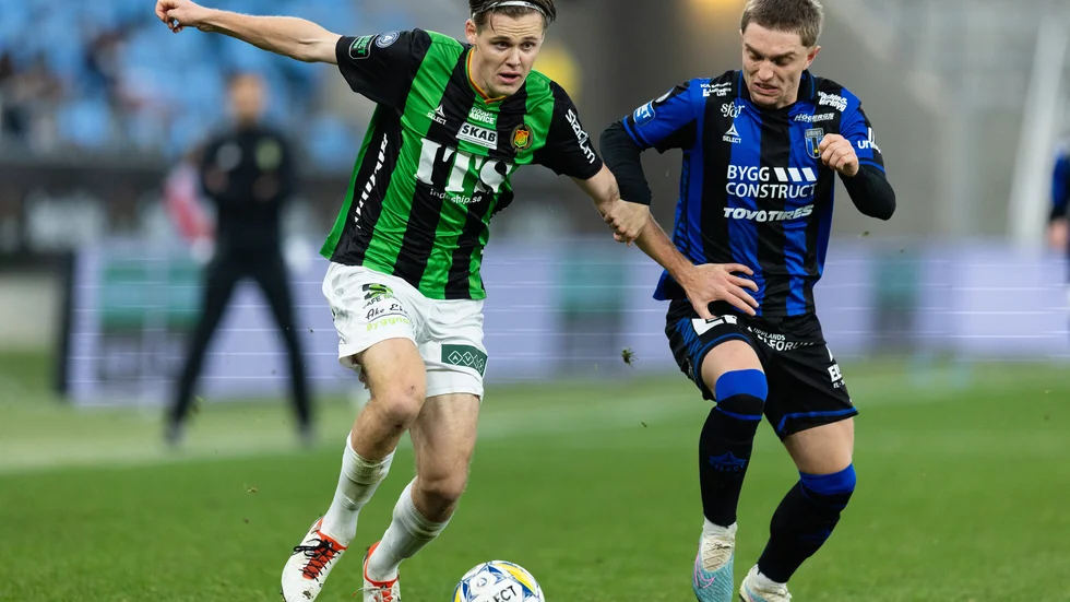 Axel Henriksson inledde målskyttet i söndagens match.