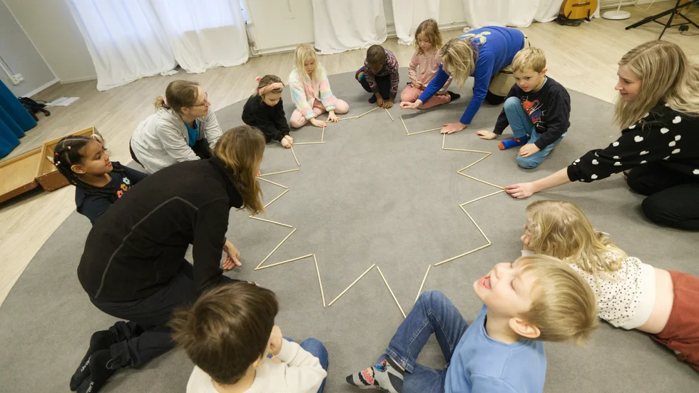 Kärnan i förslaget är att El Sistemas verksamhet i förskolan kan komma att läggas ner från och med hösten 2025.