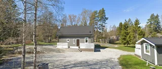 Nya ägare till villa i Norrtälje – prislappen: 3 800 000 kronor