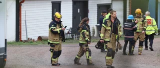 Gräsklippare tog fyr          