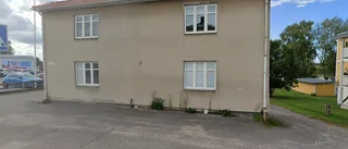 Nya ägare till stor villa i Vingåker – 1 595 000 kronor blev priset
